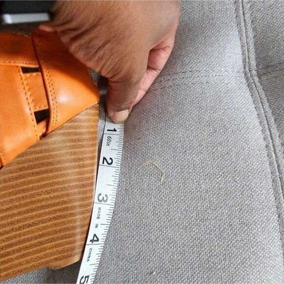 Nine West Orange Wedge Sandals Size 8 Open Toe High Heel Summer Shoes - Picture 8 of 9